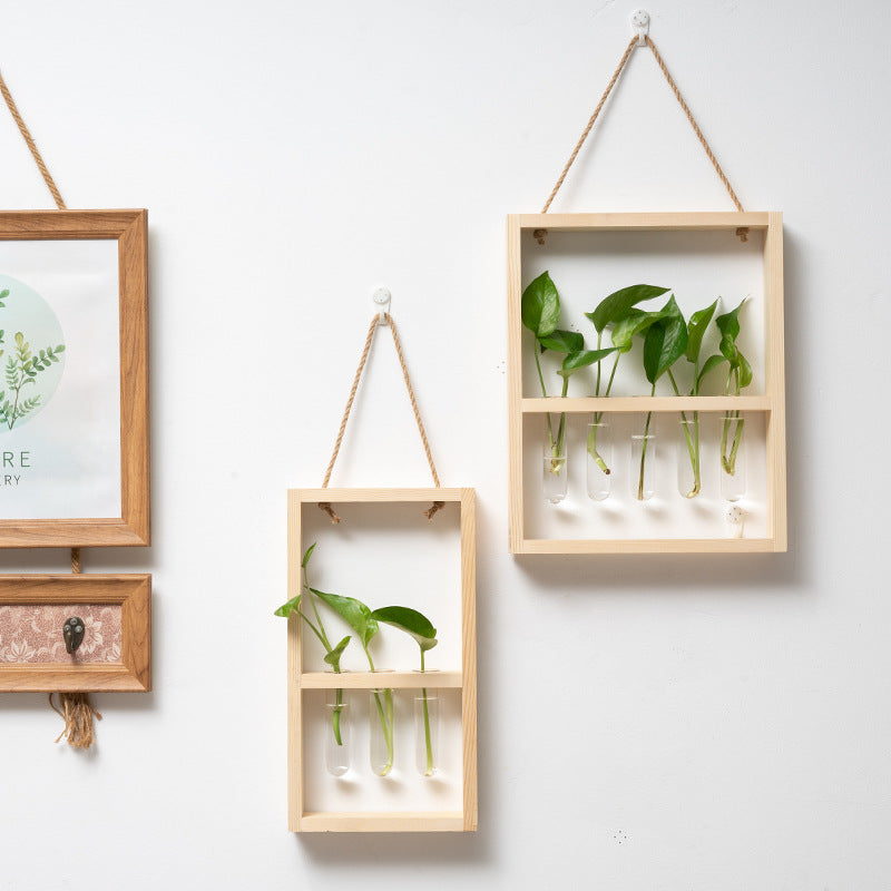 Wall-Hanging Propagation Station with 3 Glass Vases